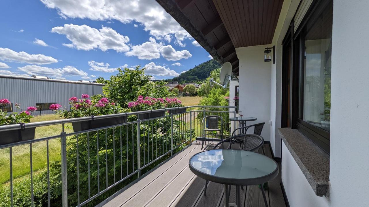 Weingut Harald Ludwig Apartment Osann-Monzel Exterior photo