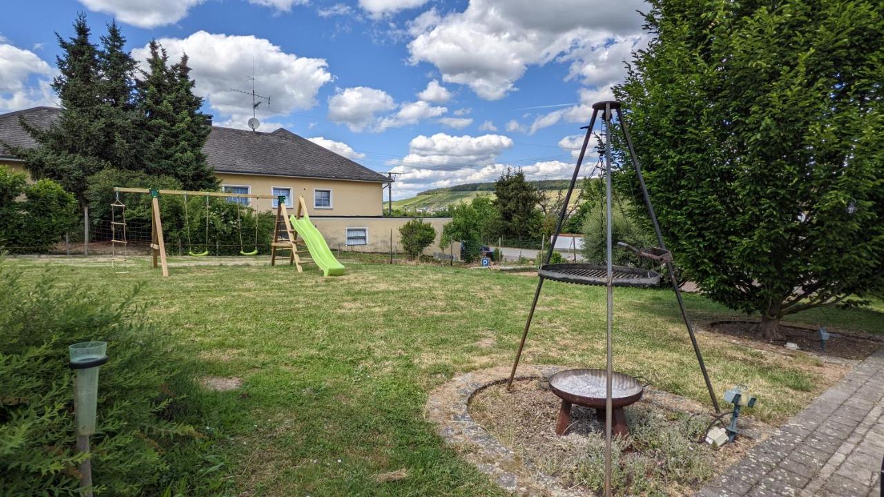 Weingut Harald Ludwig Apartment Osann-Monzel Exterior photo